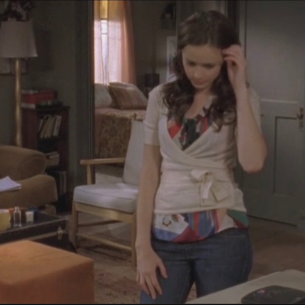 RARE ASO Rory Gilmore. DVF wrap sweater-M - Picture 2 of 7